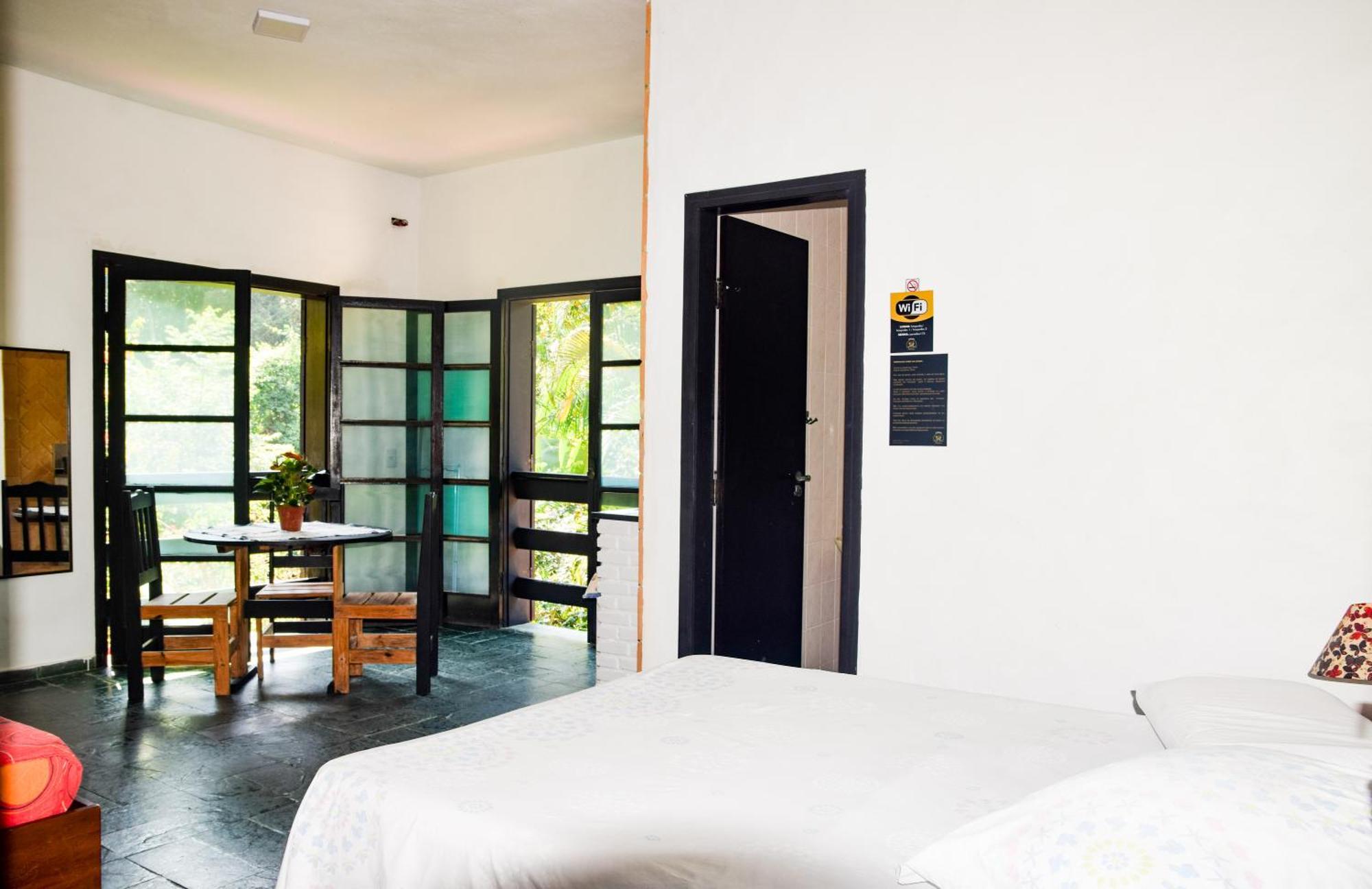 Chales Suites Ubatuba Paradise Toninhas Экстерьер фото