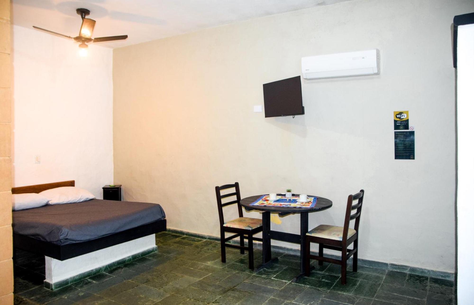 Chales Suites Ubatuba Paradise Toninhas Экстерьер фото